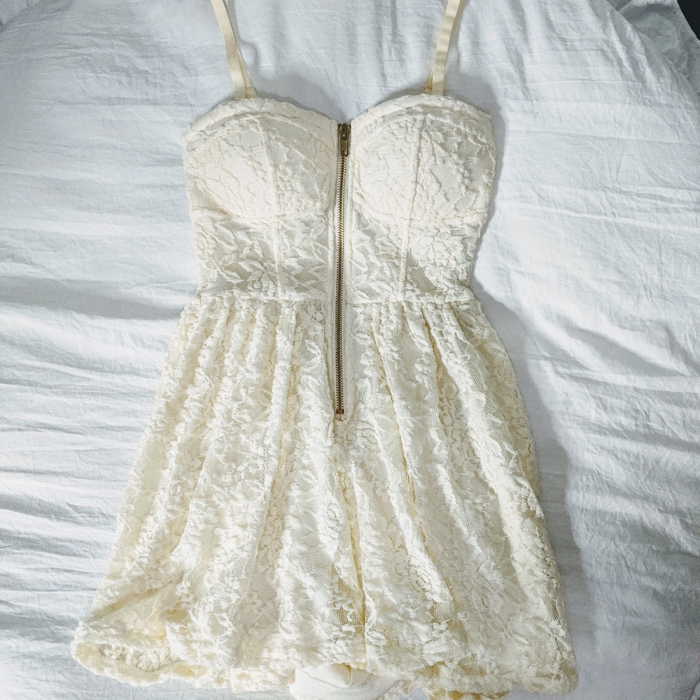 ⭐ Sale ⭐ Material Girl Lace Romper